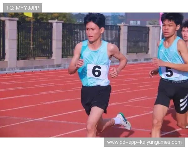 跳远史上里程碑:选手打破8米7的辉煌时刻 跳远史上里程碑:选手打破8米7的辉煌时刻